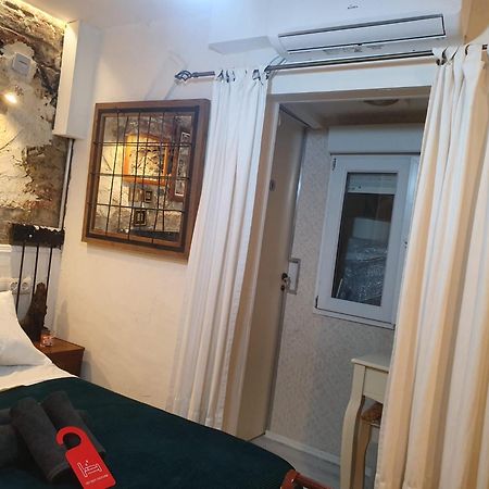 Studio Or Rooms With Private Bathroom Or Rooms With Shared Bathroom Barcelona Zewnętrze zdjęcie