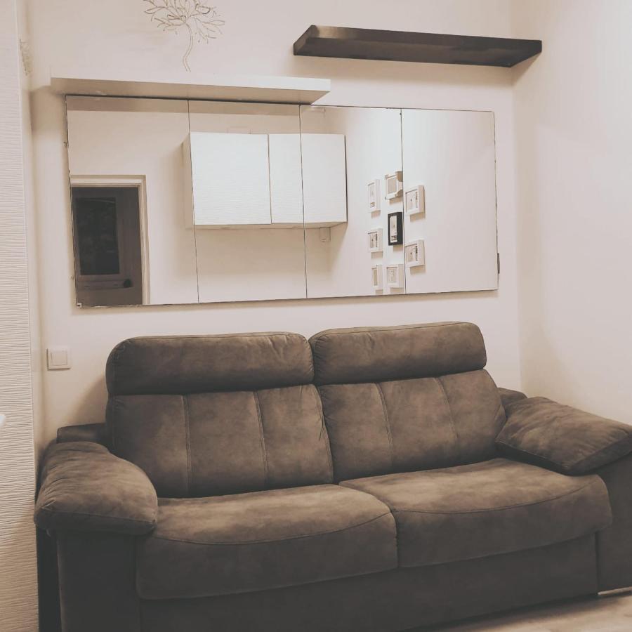 Studio Or Rooms With Private Bathroom Or Rooms With Shared Bathroom Barcelona Zewnętrze zdjęcie