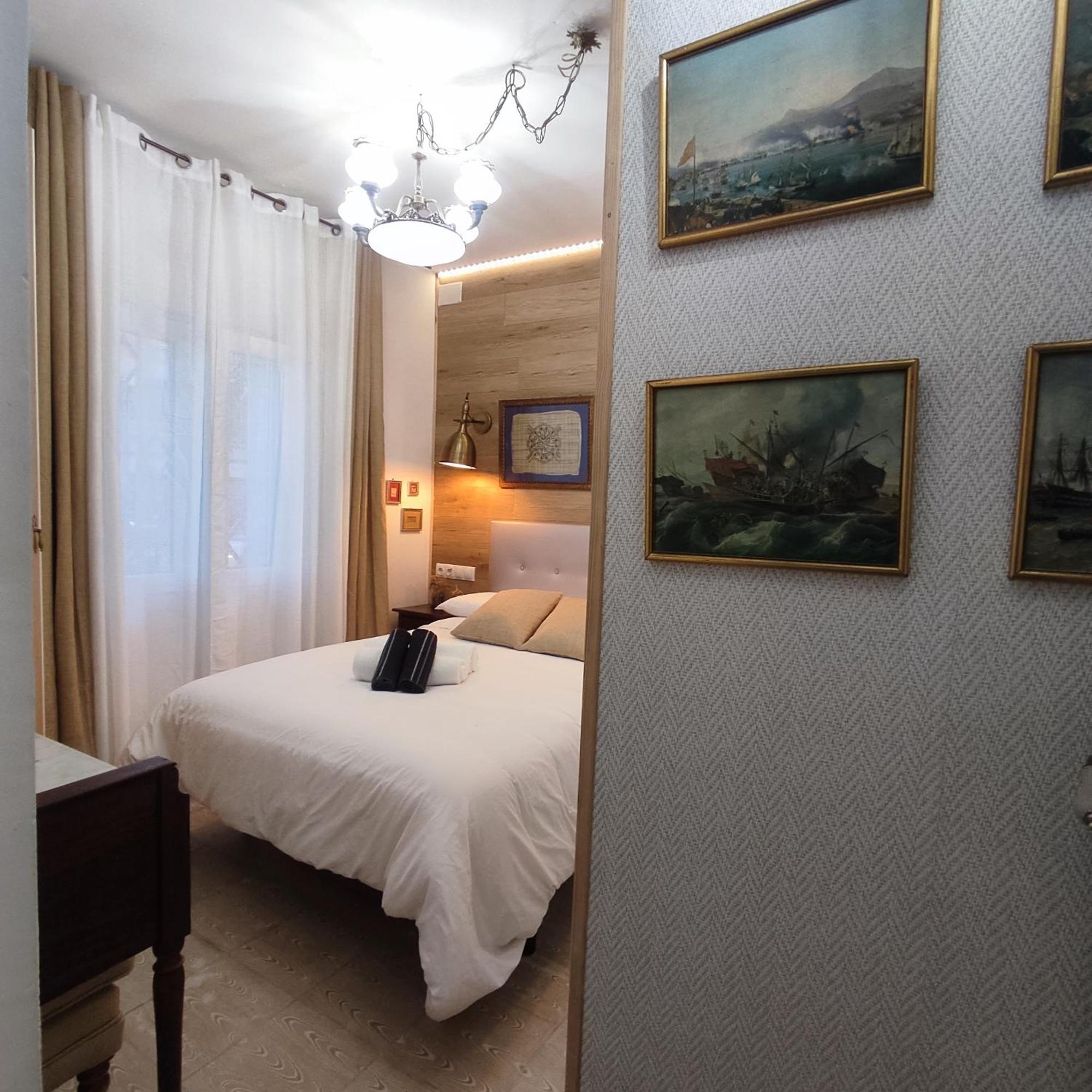 Studio Or Rooms With Private Bathroom Or Rooms With Shared Bathroom Barcelona Zewnętrze zdjęcie