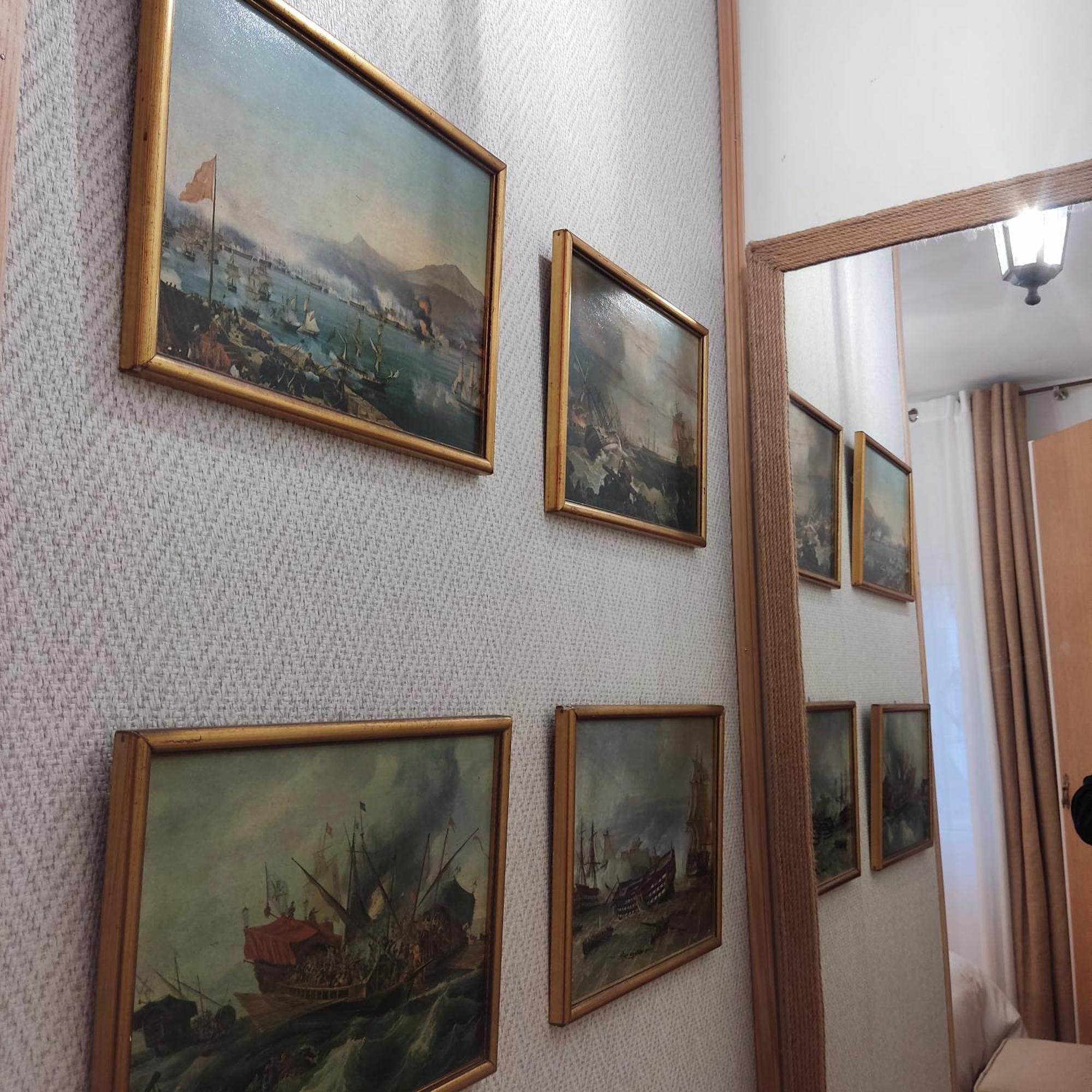 Studio Or Rooms With Private Bathroom Or Rooms With Shared Bathroom Barcelona Zewnętrze zdjęcie