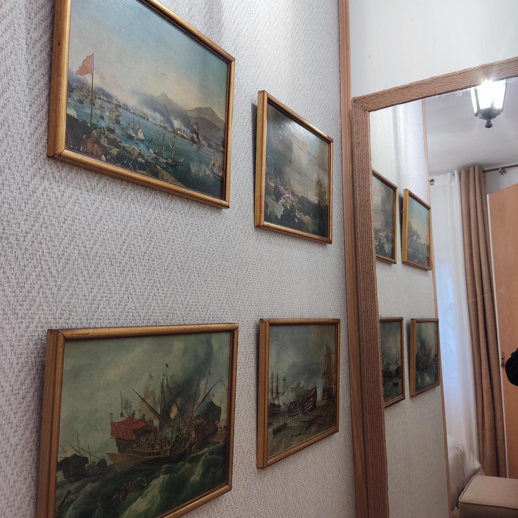 Studio Or Rooms With Private Bathroom Or Rooms With Shared Bathroom Barcelona Zewnętrze zdjęcie